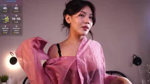 Snapshot of catheryneells chatting on 04-02-26, 04:04 Lee online show from 04-02-26, 04:04