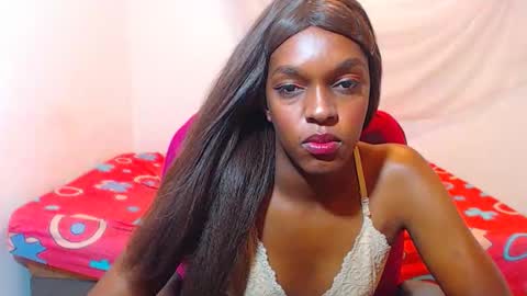 cathi_nahomi online show from 11-11-25, 06:41