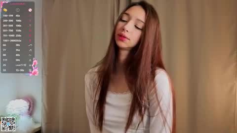 Snapshot of cathleenchockley chatting on 09-17-25, 04:14 Monica online show from 09-17-25, 04:14