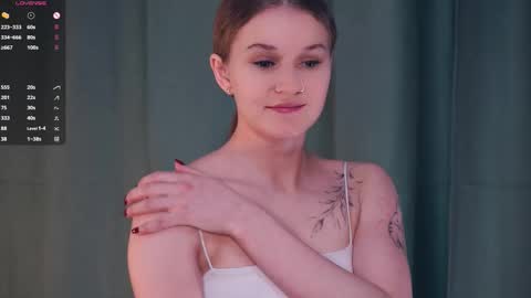 Aria and Kira online show from 02-19-26, 07:15