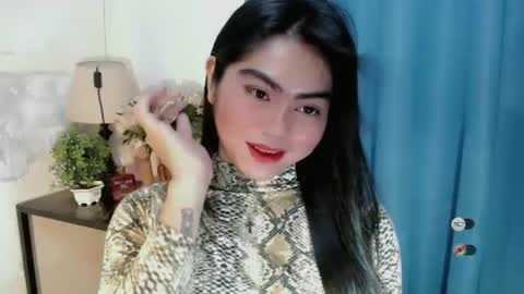 Snapshot of cathy_ho chatting on 12-14-24, 12:44 cathy_ho online show from 12-14-24, 12:44