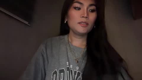 Snapshot of cathy_sanches chatting on 05-14-26, 01:56 cathy online show from 05-14-26, 01:56
