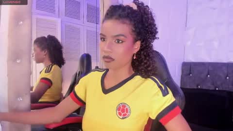 Snapshot of catiusca_dl chatting on 05-22-26, 05:29 Catiusca online show from 05-22-26, 05:29