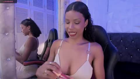 Snapshot of catiusca_dl chatting on 05-30-26, 05:32 Catiusca online show from 05-30-26, 05:32