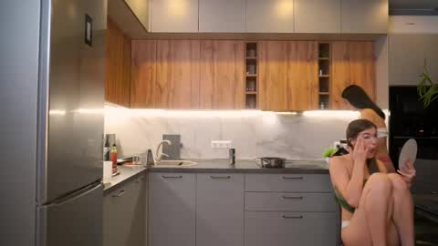 catolinanight online show from 10-28-25, 06:17