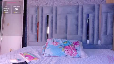 Snapshot of cattaleeyaa chatting on 04-18-26, 07:40 CATALEYA online show from 04-18-26, 07:40