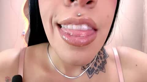 Cattleya online show from 01-14-26, 02:28