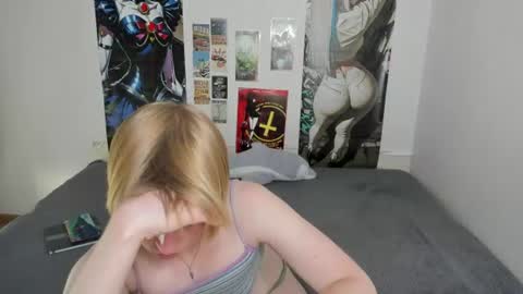 cattie_w_ online show from 07-21-26, 01:08