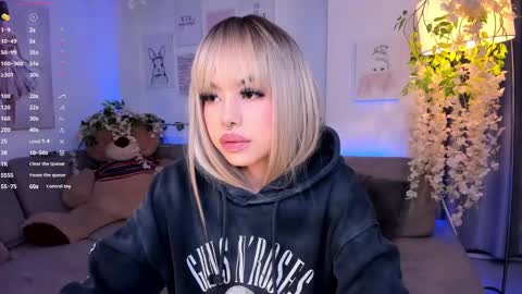 catvalentinee_ online show from 02-02-25, 01:12