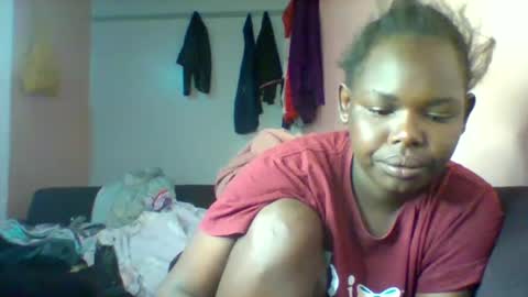 Mecy online show from 04-01-26, 05:41