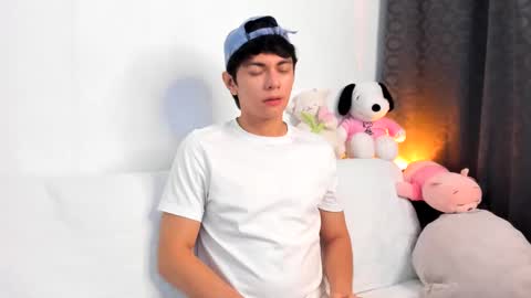 Cayden online show from 11-16-25, 04:51