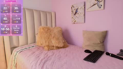 Cay online show from 04-14-26, 02:12