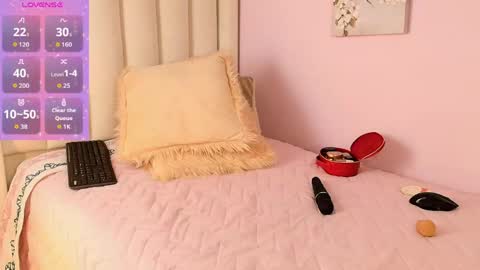 Snapshot of caylin_jordan chatting on 04-25-26, 07:11 Cay online show from 04-25-26, 07:11