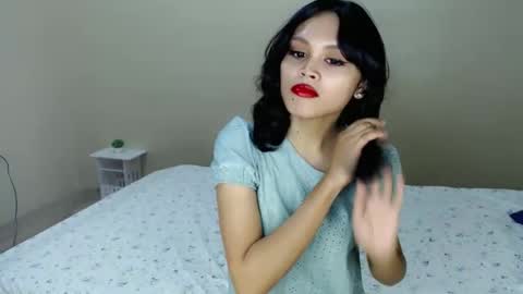 Selena online show from 10-06-25, 01:19