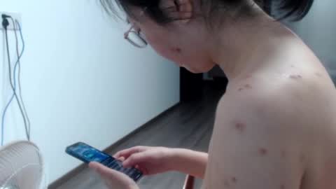 Snapshot of cbz112233 chatting on 02-13-25, 07:10 ANNYANNY online show from 02-13-25, 07:10