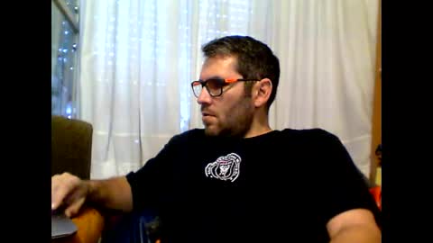 Snapshot of ccddrr2 chatting on 05-07-26, 08:42 ccddrr2 online show from 05-07-26, 08:42