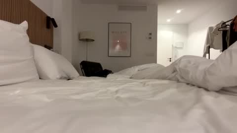 cclovefrench online show from 10-12-25, 01:15