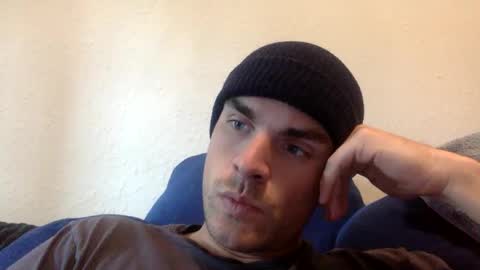 Snapshot of ccmanrivs120 chatting on 02-25-25, 07:25 Rivs online show from 02-25-25, 07:25