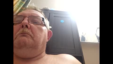 Snapshot of ccrider420 chatting on 11-15-25, 11:29 ccrider420 online show from 11-15-25, 11:29