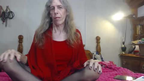 Jackie online show from 10-15-25, 10:26