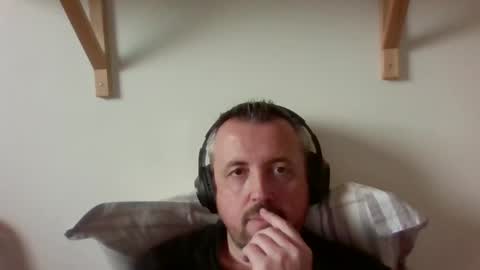 Snapshot of cebcool chatting on 02-12-25, 11:51 Sb online show from 02-12-25, 11:51