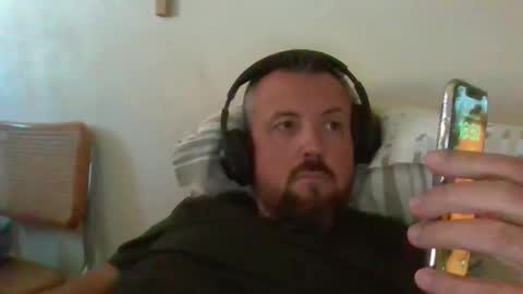 Snapshot of cebcool chatting on 10-12-25, 02:49 Sb online show from 10-12-25, 02:49