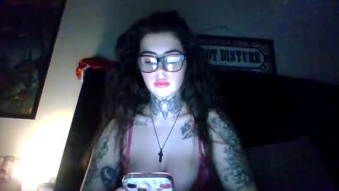 ceceluv27 online show from 12-19-25, 03:02