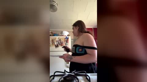 cecerose813 online show from 05-11-26, 11:46