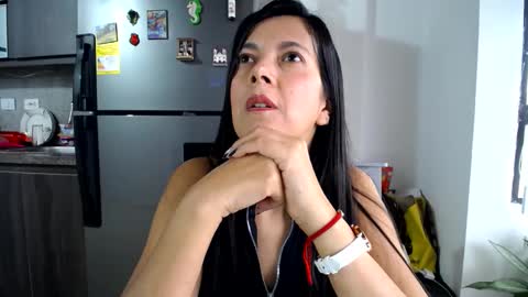 ceci online show from 02-17-25, 10:03