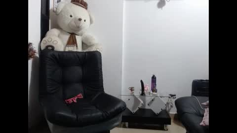 ceci online show from 09-14-25, 01:27