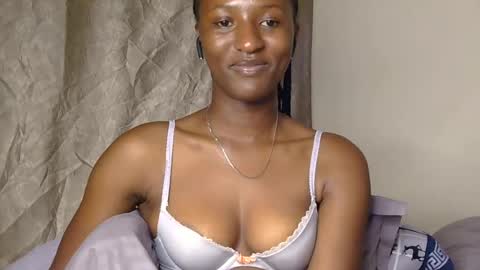 cee_queen online show from 06-20-26, 03:20