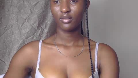 cee_queen online show from 06-26-26, 07:07