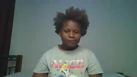 Snapshot of ceepretty25 chatting on 06-18-26, 09:14 ceepretty25 online show from 06-18-26, 09:14