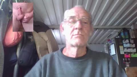 Chuck online show from 10-18-25, 11:38