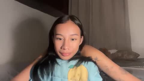 Snapshot of celest_petite chatting on 02-18-26, 01:51 Celestiana online show from 02-18-26, 01:51