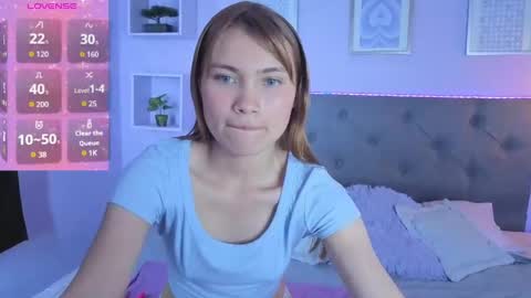 Snapshot of celeste_london chatting on 06-07-26, 07:39 C E L E S T E online show from 06-07-26, 07:39