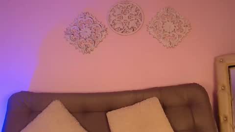 celeste_sky0 online show from 02-06-26, 08:12