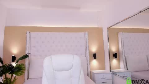 Celeste Wayne online show from 02-25-26, 09:46