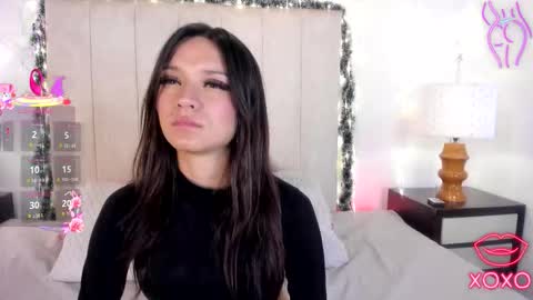 Snapshot of celestee_rosee chatting on 12-19-25, 08:16 Lauren online show from 12-19-25, 08:16