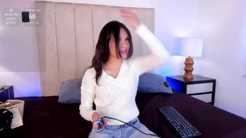 Snapshot of celestee_rosee chatting on 01-15-26, 08:01 Lauren online show from 01-15-26, 08:01