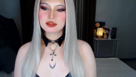 Snapshot of celestehollywood chatting on 12-05-24, 10:44 CELESTE IGYoshi Tian online show from 12-05-24, 10:44