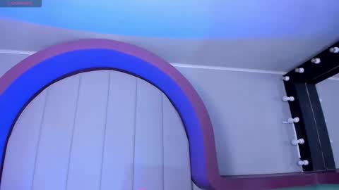 Snapshot of celestelewis_ chatting on 10-12-25, 07:35 Celeste  online show from 10-12-25, 07:35