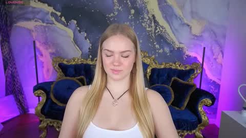 celestenoirr online show from 11-10-25, 08:13