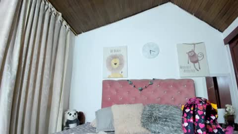 Snapshot of celesteredds chatting on 01-03-25, 11:14 Celeste online show from 01-03-25, 11:14