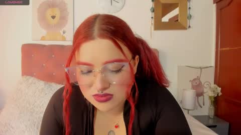 Snapshot of celesteredds chatting on 03-08-25, 02:40 Celeste online show from 03-08-25, 02:40