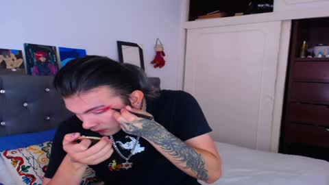 I am Valentinn online show from 04-07-26, 03:23