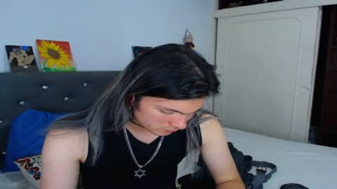 I am Valentinn online show from 04-11-26, 11:53