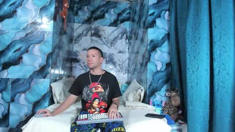 celesteyorucso1 online show from 10-21-25, 11:27