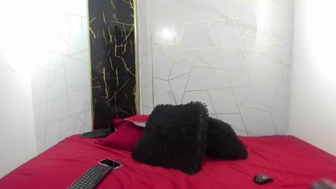 Celestial online show from 04-08-26, 01:55