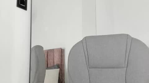 Snapshot of celestica_rose chatting on 11-24-25, 11:04 Celestica online show from 11-24-25, 11:04